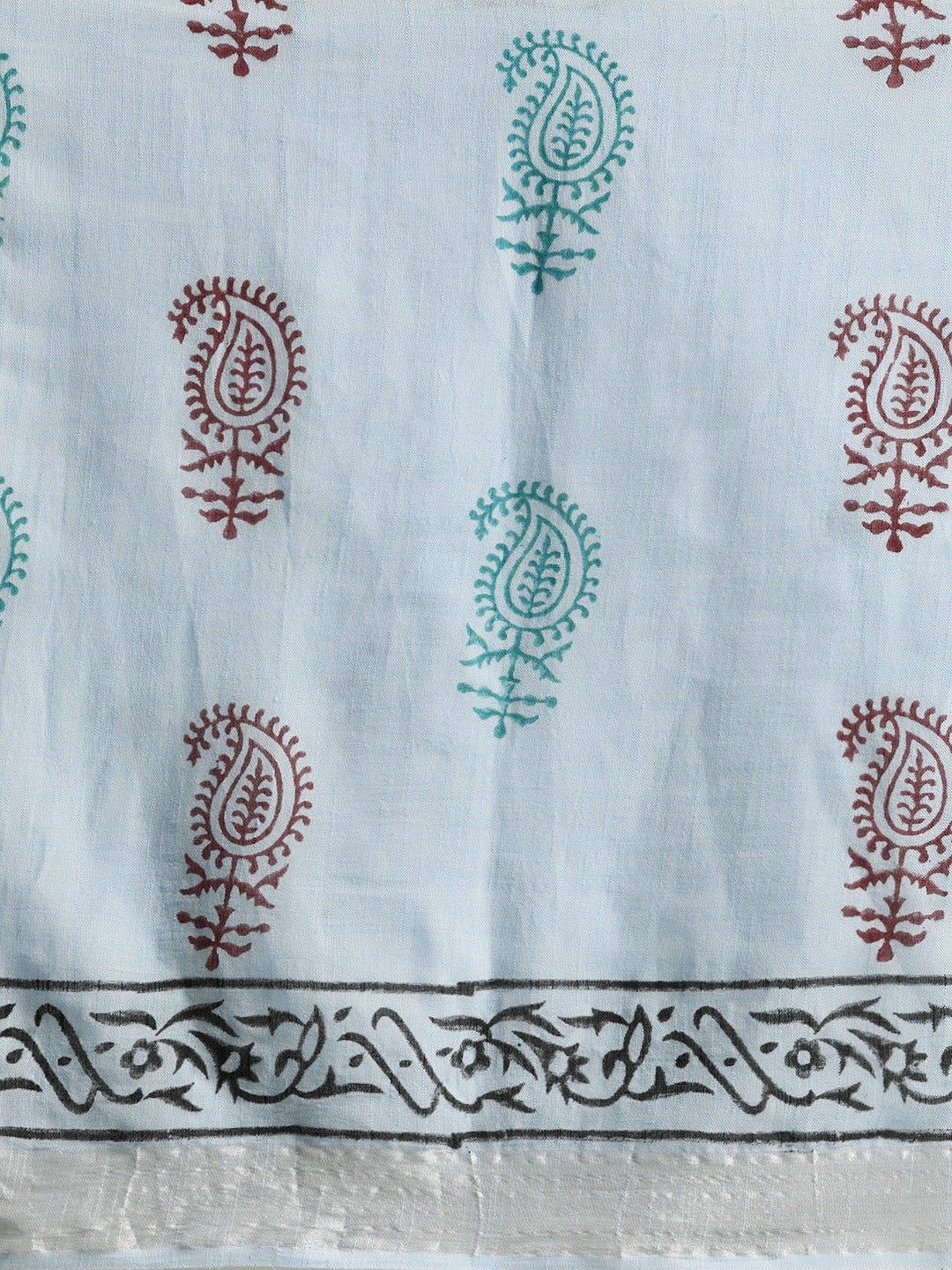 Handwoven Zari Saree - Modern Furniture & Furnishings