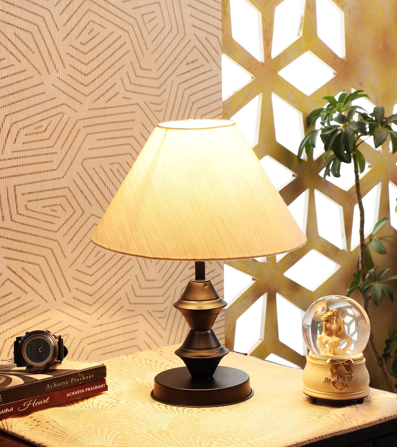 LL:AKS - Table Lamp - Modern Furniture & Furnishings
