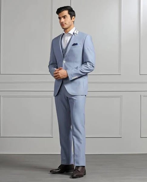 Men's Textured Daylit Formal Suit - Modern Furniture & Furnishings