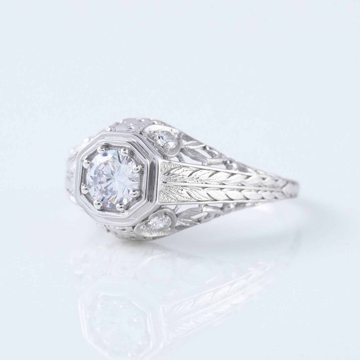 Vintage 0.60Ct Round Cut Moissanite Diamond 1890s Art Deco Ring Vintage Ring - Modern Furniture & Furnishings