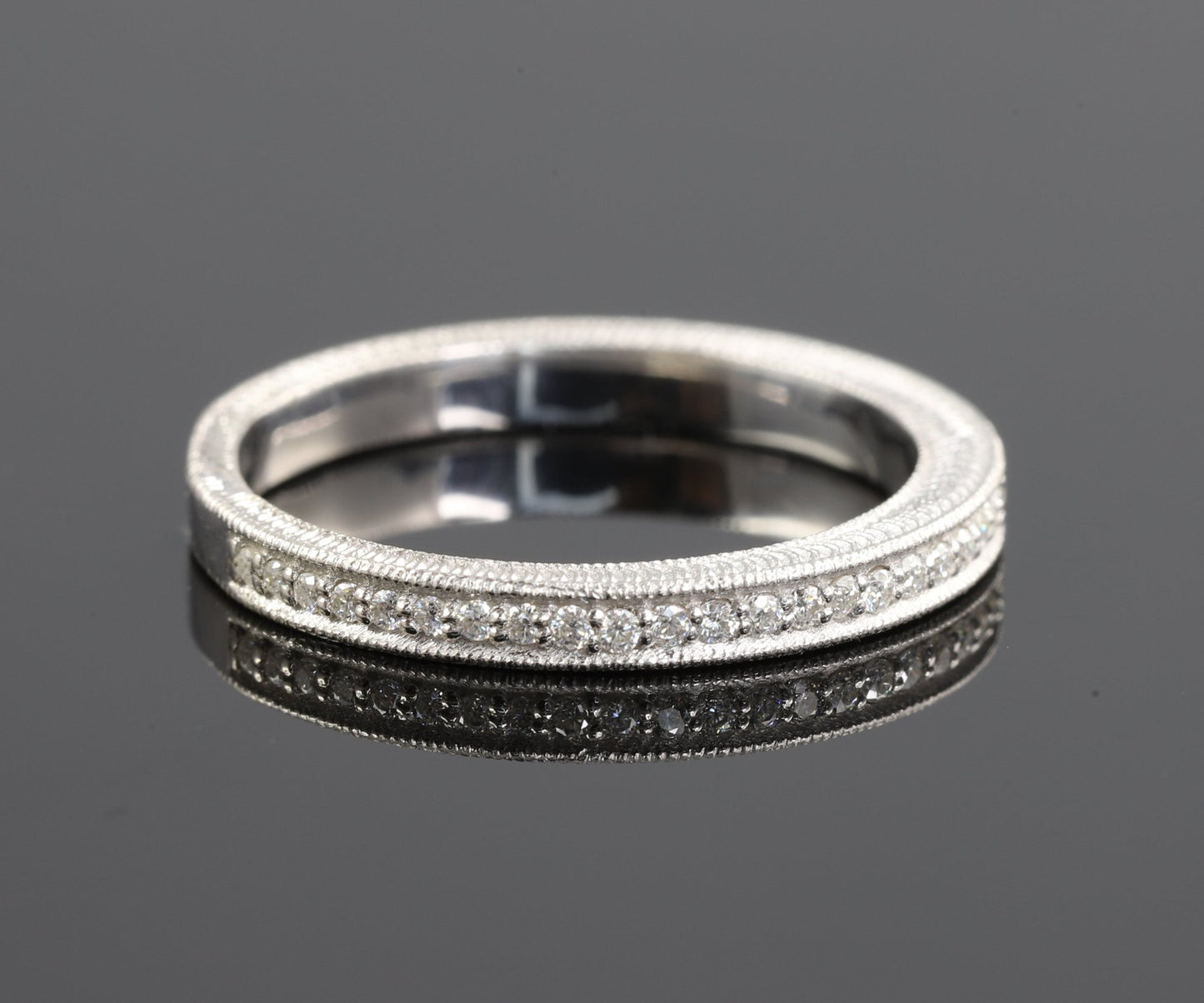 Vintage Round Cut Moissanite Wedding Band - Modern Furniture & Furnishings